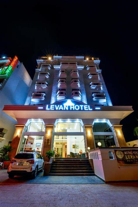 Free Beach Resort, Phú Quốc (cập nhật giá năm 2024).